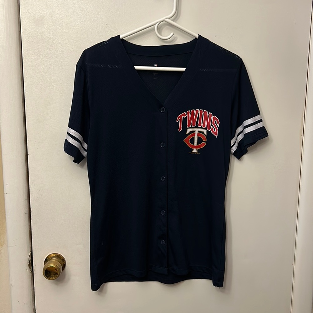 MLB Women’s MN Twins Jersey Navy ~18” pit to pit